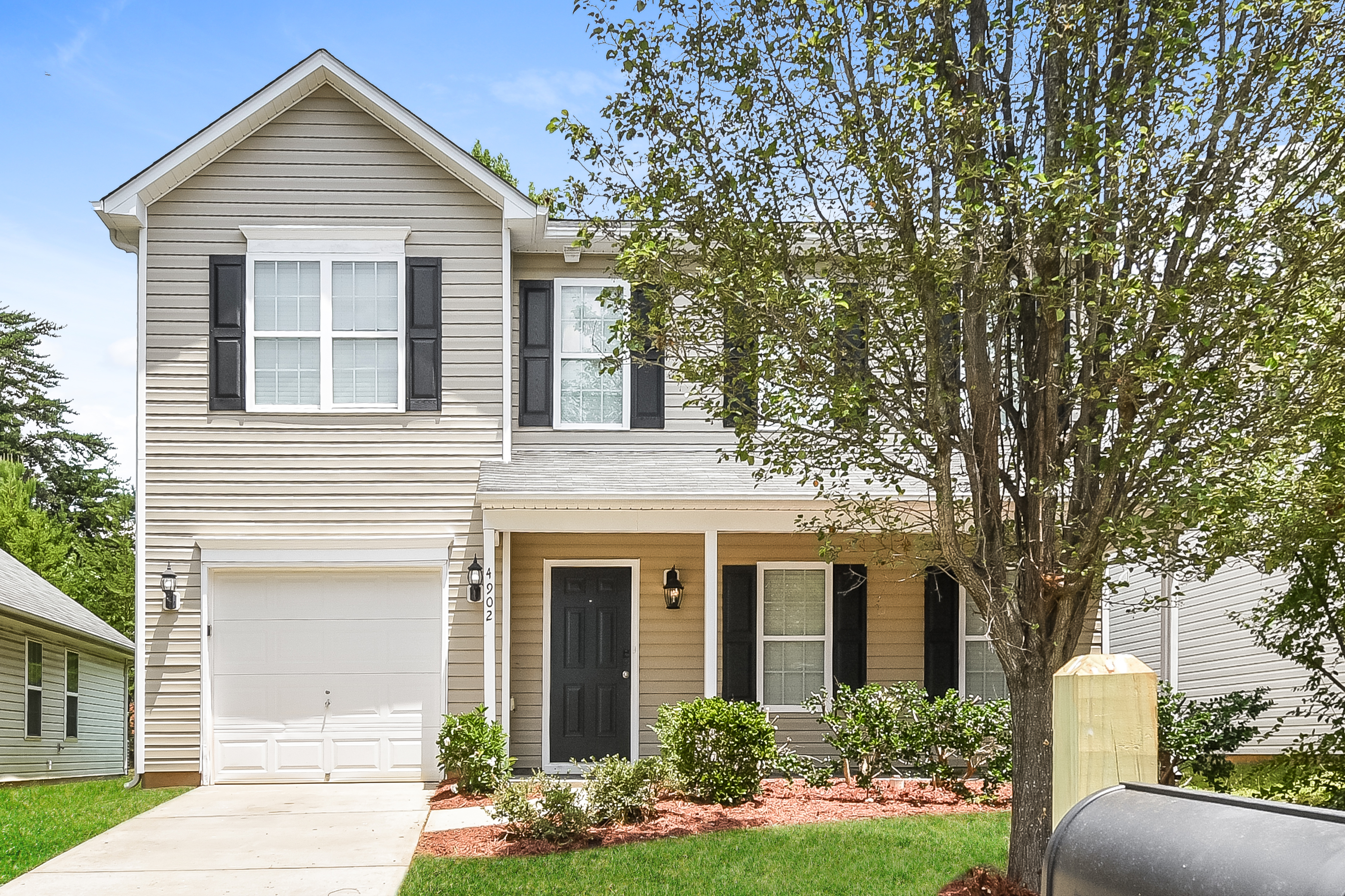4902 MYSTIC OAK DR Greensboro, NC 27214